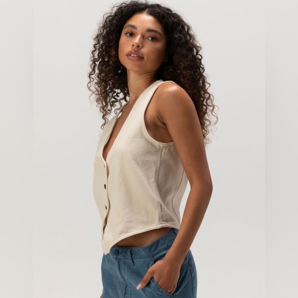 NWT - BRIXTON Ryder Womens Vest in Antique White - Various Sizes - Picture 3 of 4